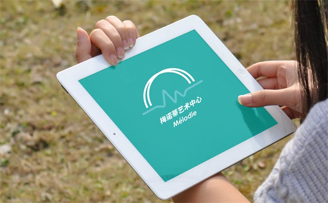 梅诺蒂舞蹈品牌设计