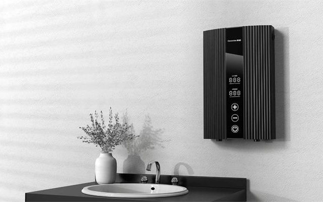 长虹壁挂式电热水器工业设计